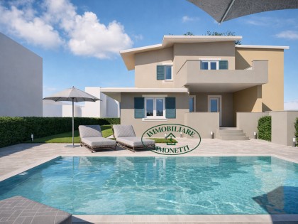Immobile WA 15603 - Villa Trifamiliare in Vendita a Marina Di Pietrasanta