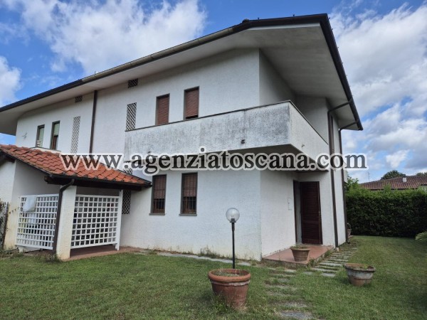 Villa Bifamiliare in vendita, Forte Dei Marmi - Ponente -  1
