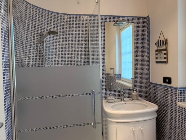 Riferimento SA013 - villa in Rental in Pietrasanta - Marina Di Pietrasanta