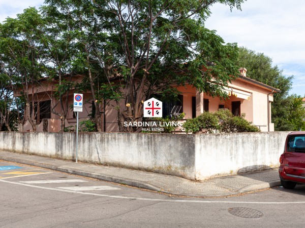 Prestigiosa villa da ristruttu
