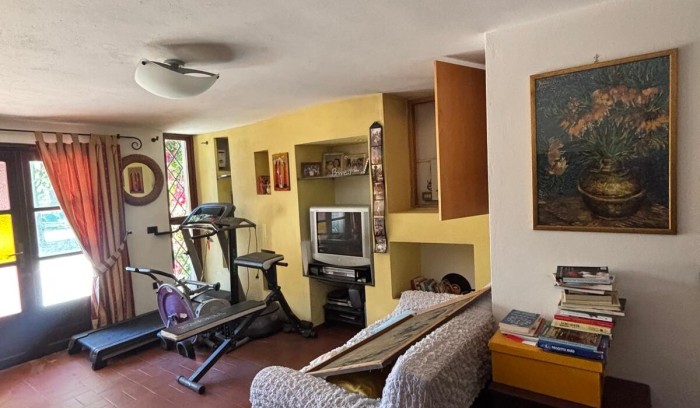Riferimento BZ1300 - Casa Indipendente in Vendita a Massarosa