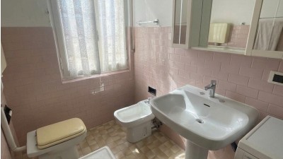 Appartamentoin Vendita, Camporosso - Mare - Centrale - Riferimento: v127
