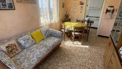 Appartamentoin Vendita, Camporosso - Mare - Centrale - Riferimento: v127