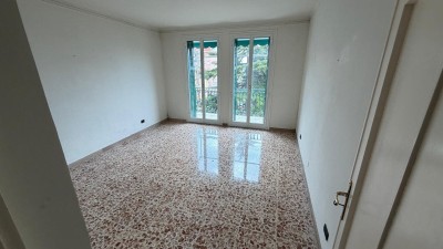 Appartamentoin Affitto, Ventimiglia - Centrale - Riferimento: a353