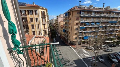 Appartamentoin Affitto, Ventimiglia - Centrale - Riferimento: a353