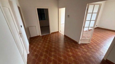 Appartamentoin Affitto, Ventimiglia - Centrale - Riferimento: a353