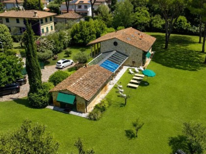 Immobile LT 808 Tenuta le vignette - Villa Singola in Affitto a Marina Di Pietrasanta