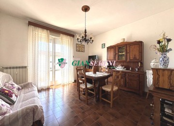 Appartamento di 130 mq con gar