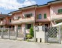 Villetta a Schiera