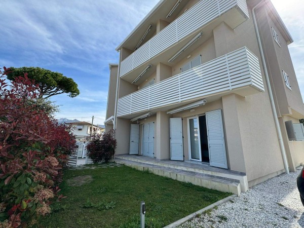 Appartamento in vendita, Montignoso, Cinquale 