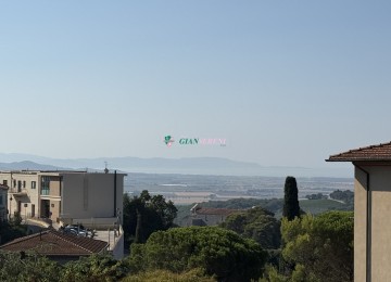 Vista mare, borgo medievale e 