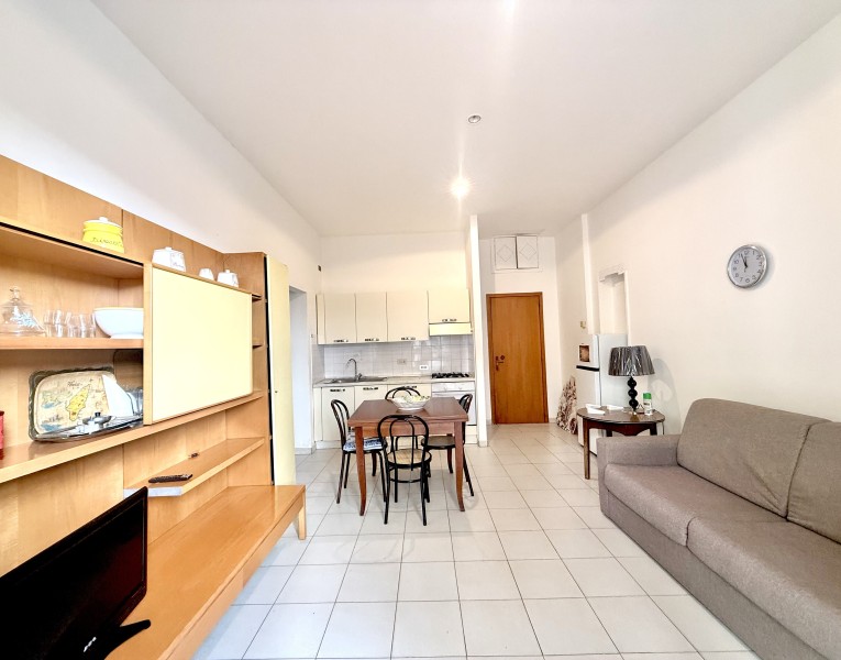 Piano terra 100 mt. Dal mare c