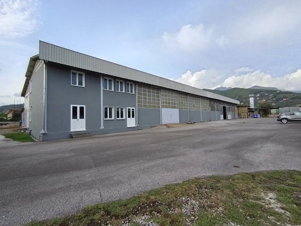 >Foto Anteprima WA 15615 - Capannone Commerciale in Vendita a Seravezza