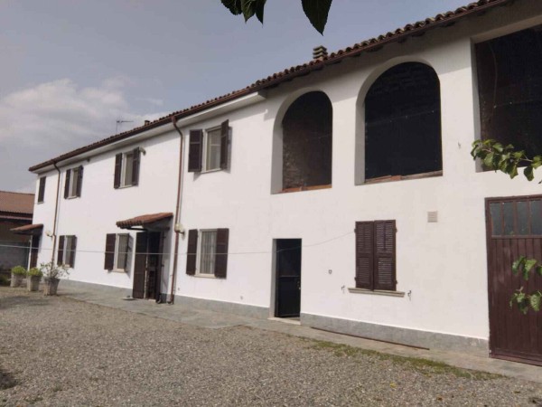 Riferimento 138-26CC - Casa Indipendente in Vendita a Litta Parodi