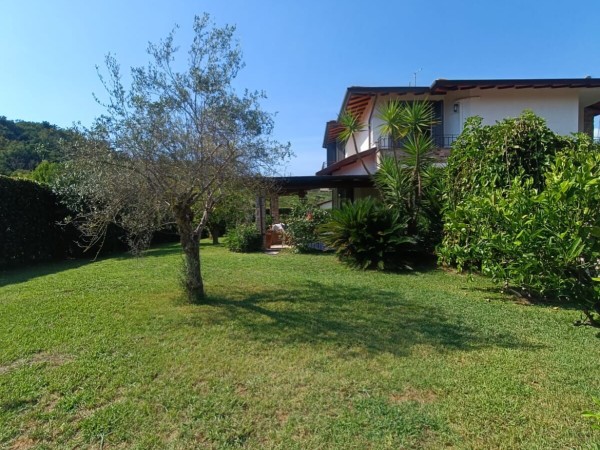 MASSA – VILLA SINGOLA CON GI
