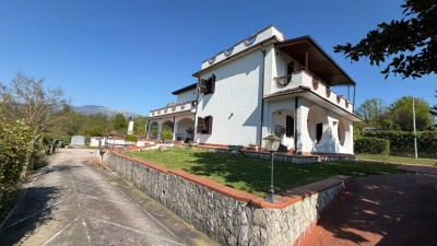 Villa Singolain Vendita, Cervaro - Riferimento: 128838788