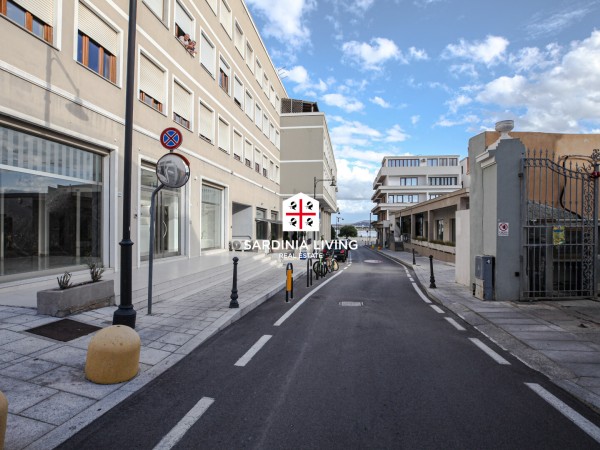 Locale commerciale olbia centr