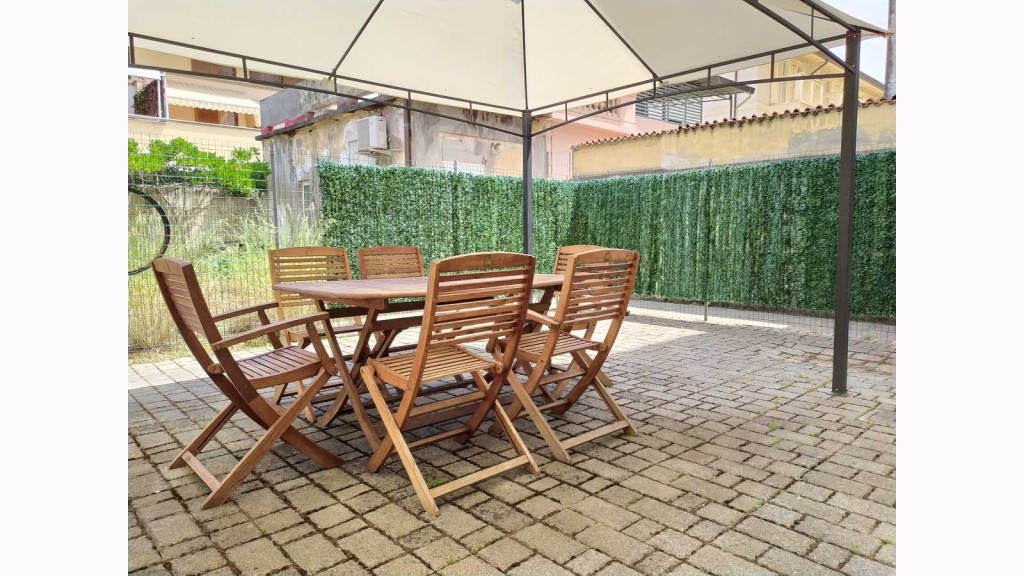Appartamentoin Affitto, Camaiore - Lido Di Camaiore - Mare - Fronte Mare - Riferimento: ldc009