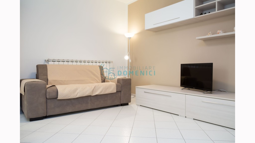Appartamento Indipendentein Affitto, Camaiore - Lido Di Camaiore - Mare - Entro 1 Km Dal Mare - Riferimento: ldc001
