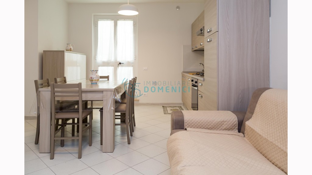Appartamento Indipendentein Affitto, Camaiore - Lido Di Camaiore - Mare - Entro 1 Km Dal Mare - Riferimento: ldc001