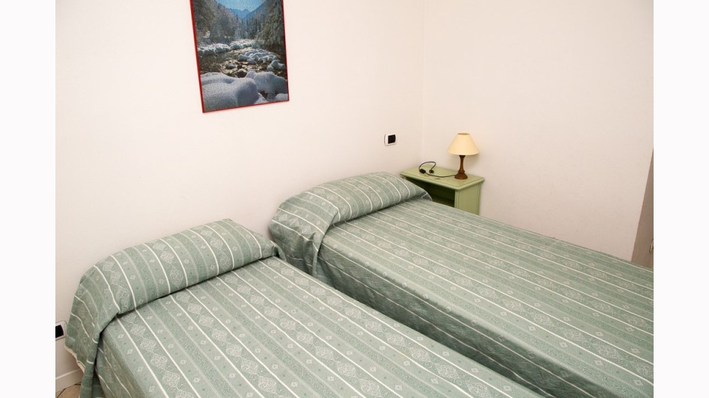 Appartamentoin Vendita, Camaiore - Lido Di Camaiore - Mare - Entro 1 Km Dal Mare - Riferimento: ldc041