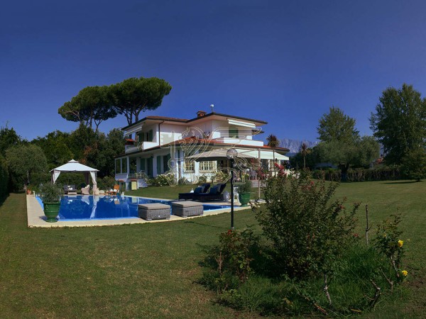 вилла с бассейном in Аренда, Forte dei Marmi 