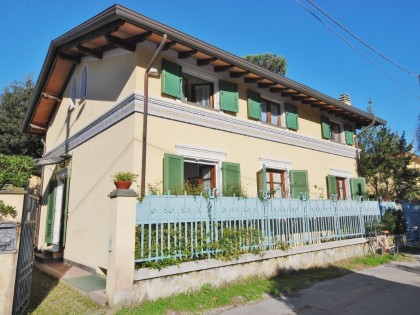 Immobile LT 623 Les tuilles - Villa Bifamiliare in Affitto a Marina Di Pietrasanta