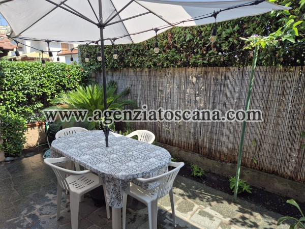Villa Bifamiliare in affitto, Forte Dei Marmi - Centrale -  18
