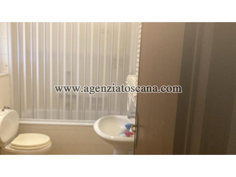 Two-family Villa for rent, Forte Dei Marmi - Centrale -  10