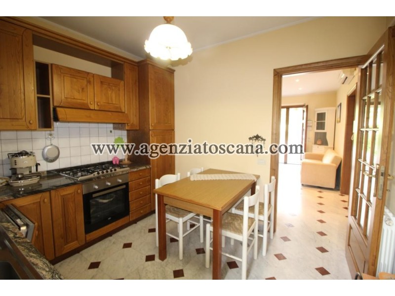 Villetta Singola for rent, Forte Dei Marmi -  12