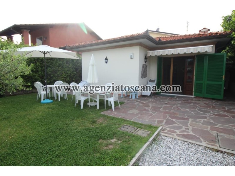 Villetta Singola for rent, Forte Dei Marmi -  5