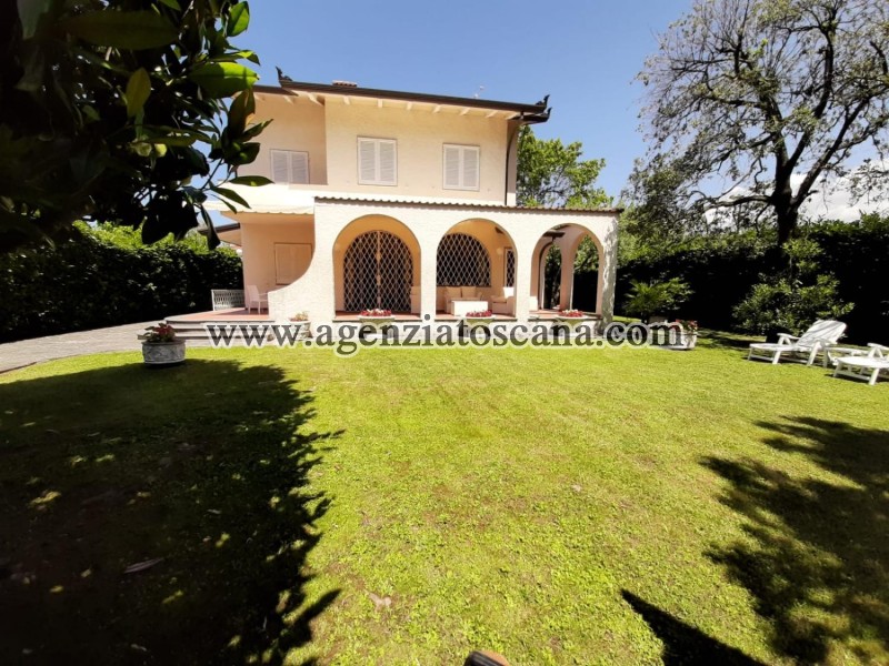 Villa for rent, Forte Dei Marmi - 0