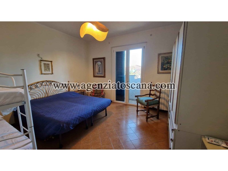 Two-family Villa for rent, Forte Dei Marmi - Centrale -  25
