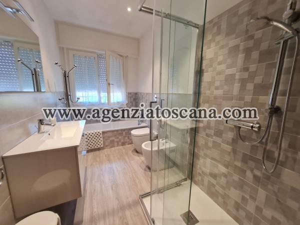 Вилла за продажа, Forte Dei Marmi - Centrale -  26