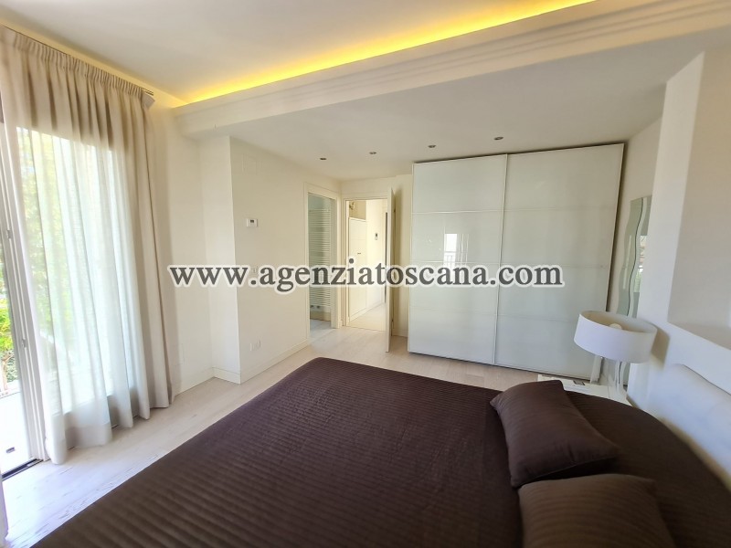 Villa for rent, Forte Dei Marmi - Centrale -  21