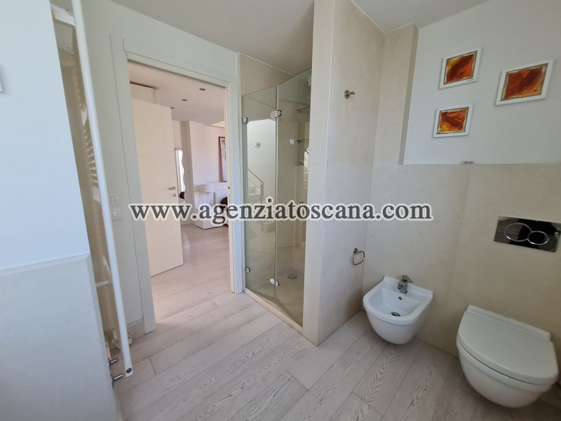 Villa for rent, Forte Dei Marmi - Centrale -  24
