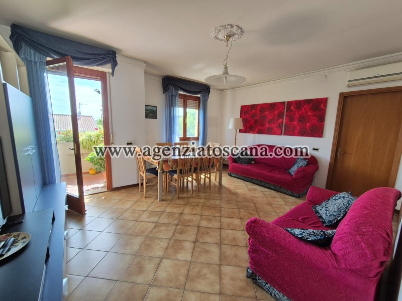 Appartamento in affitto, Forte Dei Marmi -  0