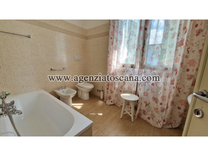 Villetta Singola for rent, Forte Dei Marmi - Centrale -  28