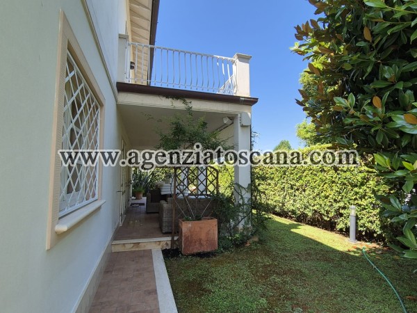Villa for sale, Forte Dei Marmi - Centrale -  1