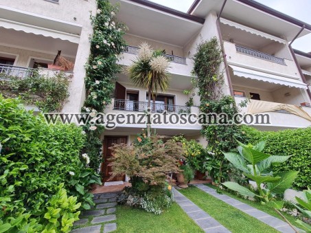 Villetta A Schiera Molto Carina