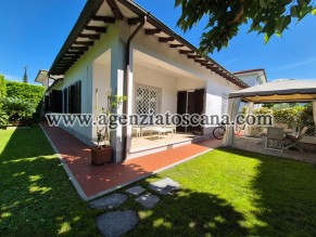 Villetta Con Giardino A Pochi Passi Dal Mare