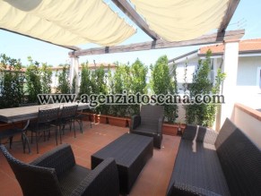 Appartamento Al Primo Piano Con Terrazzo Abitabile