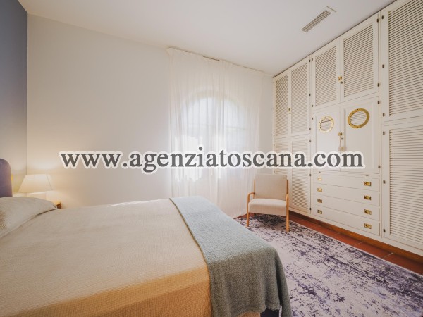 вилла с бассейном за продажа, Forte Dei Marmi - Vittoria Apuana -  20