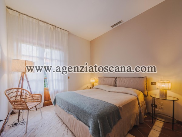 вилла с бассейном за продажа, Forte Dei Marmi - Vittoria Apuana -  28