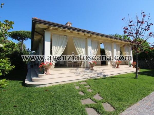 Villa Bifamiliare in affitto, Forte Dei Marmi - Centrale -  1