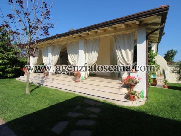 Villa Bifamiliare in affitto, Forte Dei Marmi - Centrale -  4