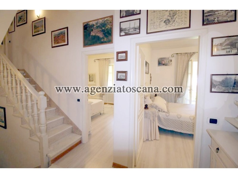 Вилла бифамильяре за арендная плата, Forte Dei Marmi - Centrale -  26