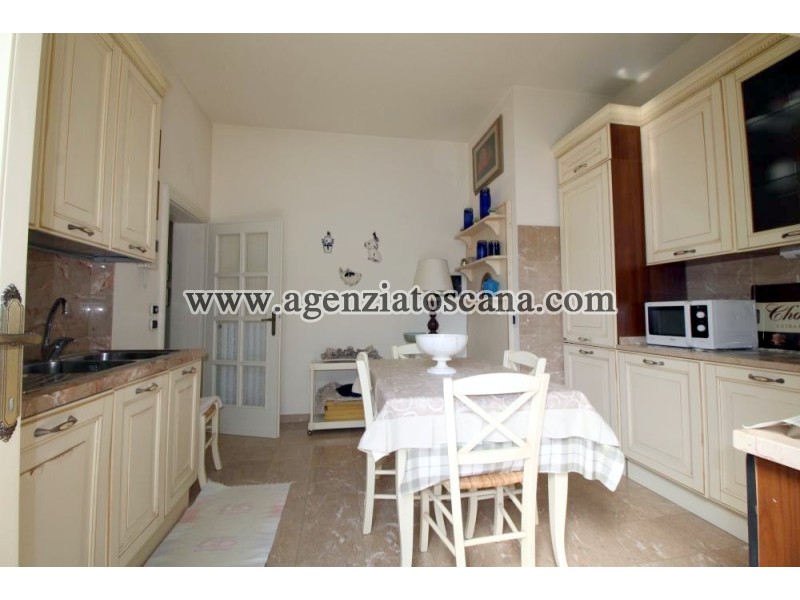 Вилла бифамильяре за арендная плата, Forte Dei Marmi - Centrale -  15