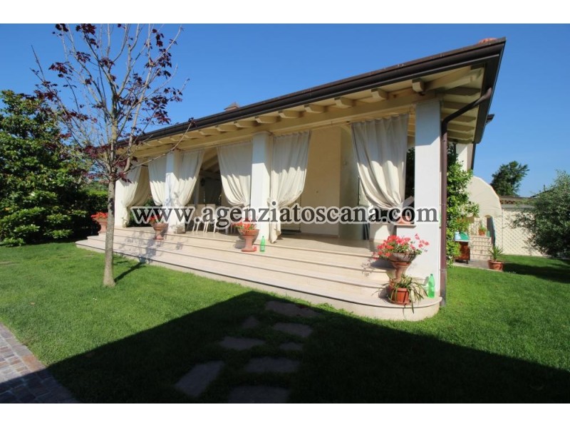 Вилла бифамильяре за арендная плата, Forte Dei Marmi - Centrale -  4