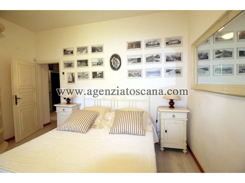 Вилла бифамильяре за арендная плата, Forte Dei Marmi - Centrale -  21